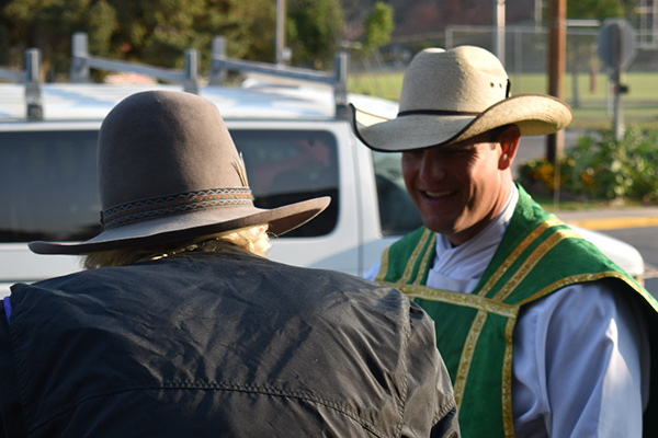 Cowboy Hat: What It Says About You - Writing Horseback