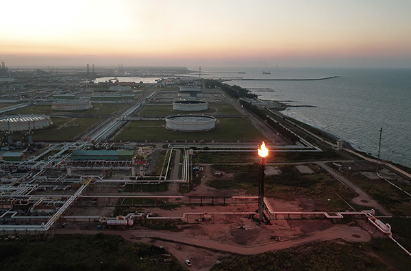 oil refinery in Tabasco