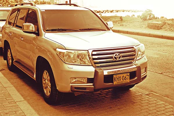 photograph of a Toyota Land Cruiser